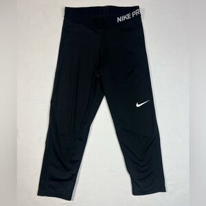 Nike Pro Women’s Black Mesh Logo Crop Length Leggings
